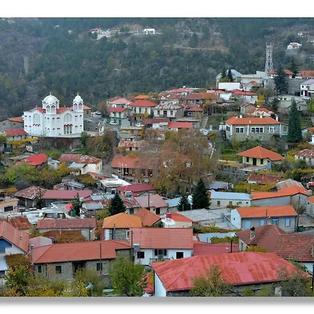 Hotel Elyssia 2*