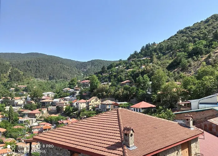 Elyssia Hotel Pedhoulas