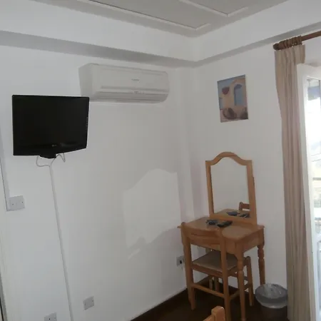 Hotel Elyssia