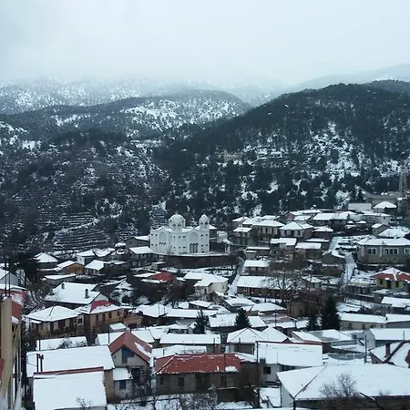 Elyssia Hotel Pedhoulas