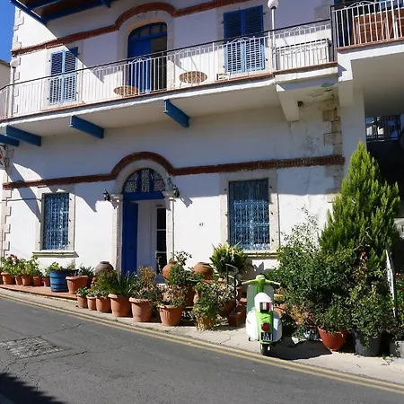 Elyssia Hotel 2*