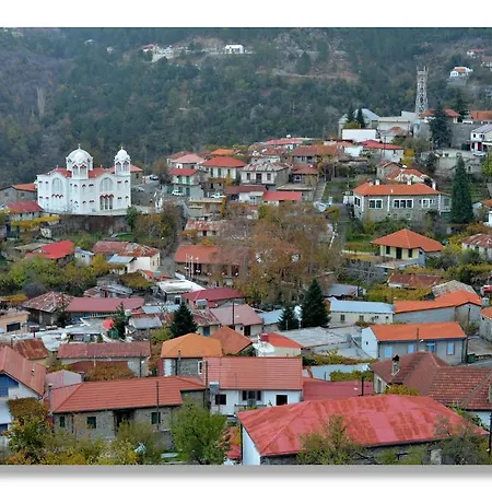 Hotel Elyssia 2*